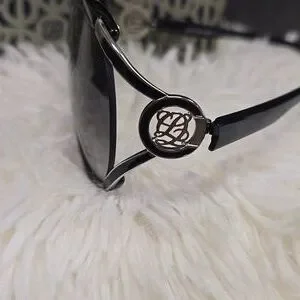 louis Quatorze | Accessories | Louis Quatorze Sunglasses  display picture 3